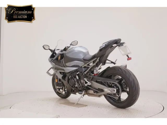 BMW S1000Rr 2026, серый, фото 6