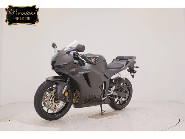 Honda CBR600RR PC40 2026, matt black, фото 4