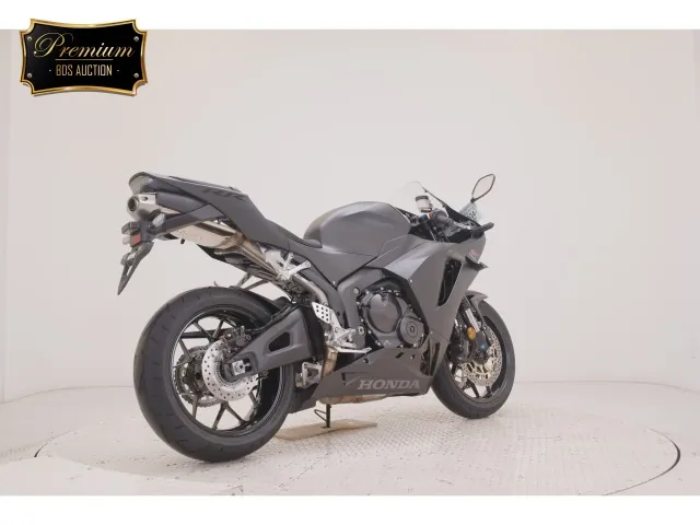 Honda CBR600RR PC40 2026, matt black, фото 5
