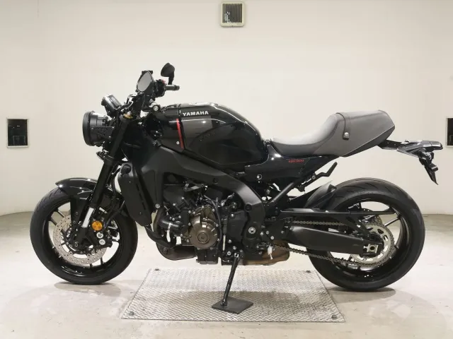 Yamaha Xsr900-2 2024, чёрный, фото 2