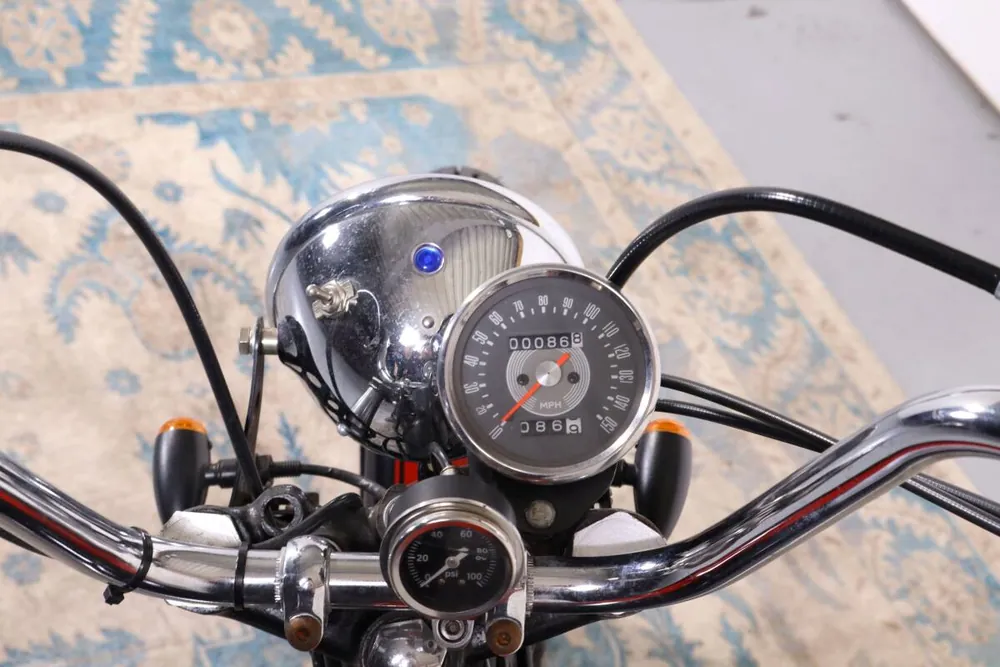 Triumph Bonneville T120R 1971, фото 2