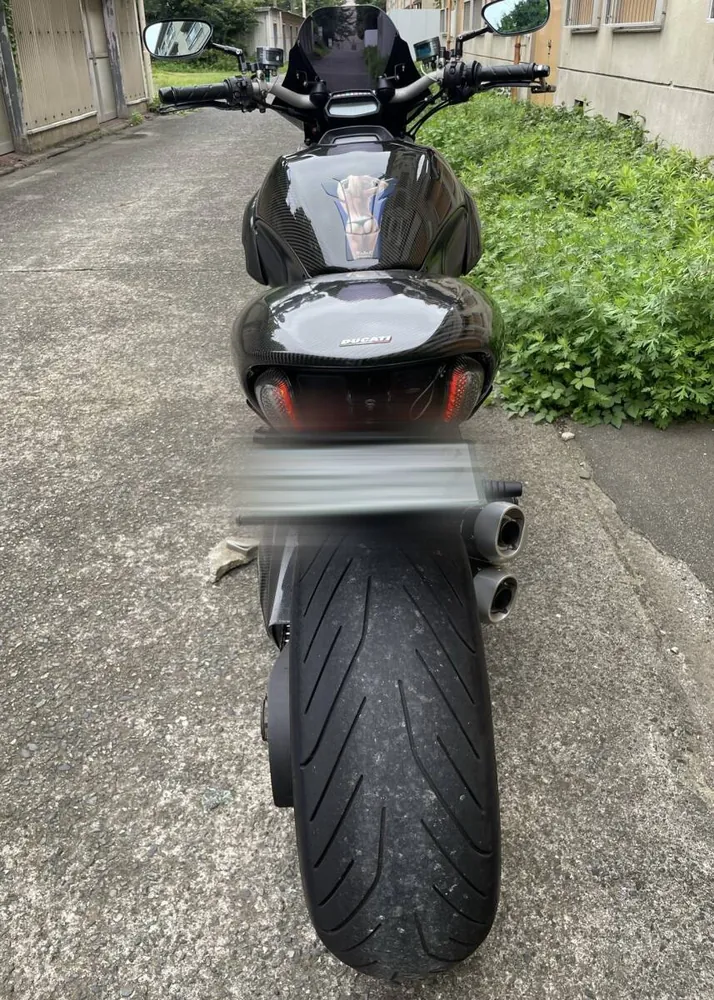 Ducati Diavel Carbon 2011, фото 6