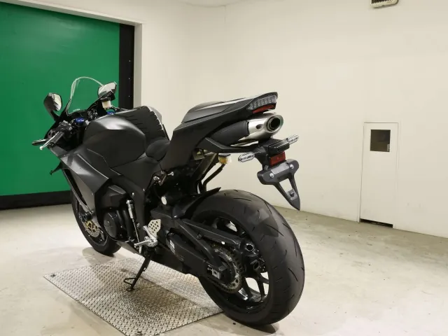 Honda CBR600RR 2024, matt black, фото 6