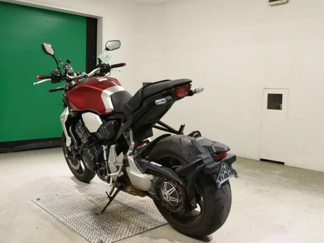 Honda CB1000R 2019, red | silver, фото 6