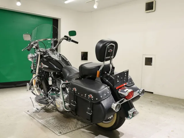 Harley-Davidson FLSTC 1690 2016, чёрный, фото 6