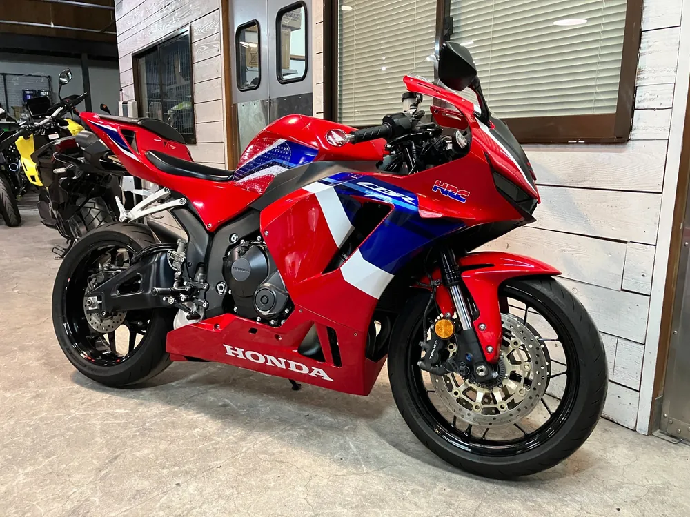 Honda CBR600RR 2020, red / blue / white, фото 7