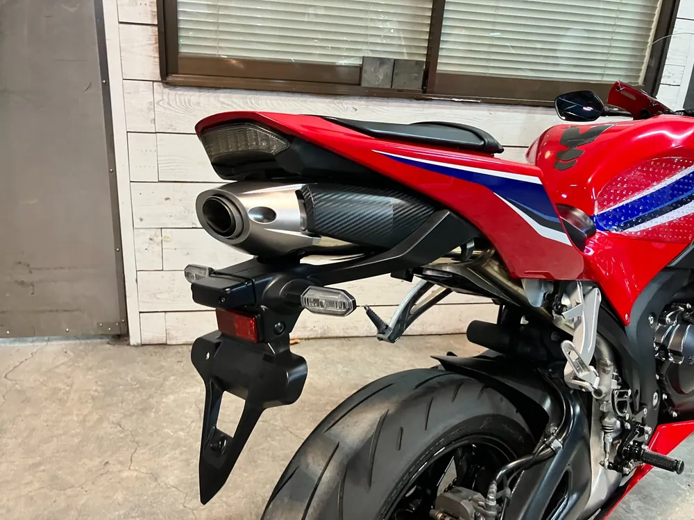 Honda CBR600RR 2020, red / blue / white, фото 10