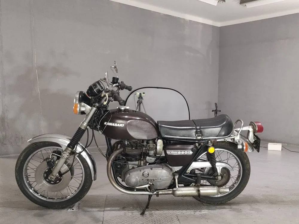 Kawasaki W3 1973, light brown, фото 2
