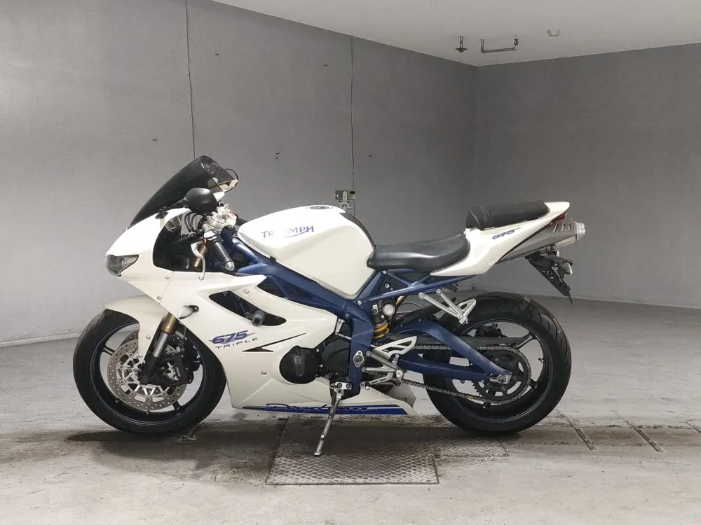 Triumph Daytona 675 2009, белый, фото 2