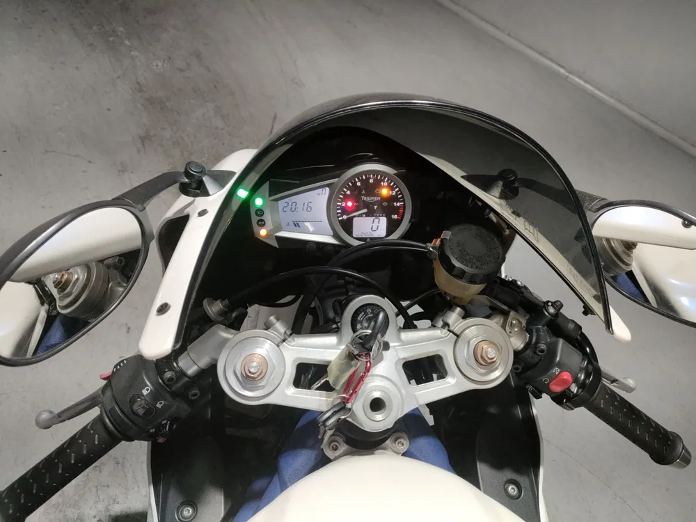 Triumph Daytona 675 2009, белый, фото 5