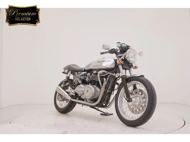 Triumph Thruxton 2007, серебристый, фото 3