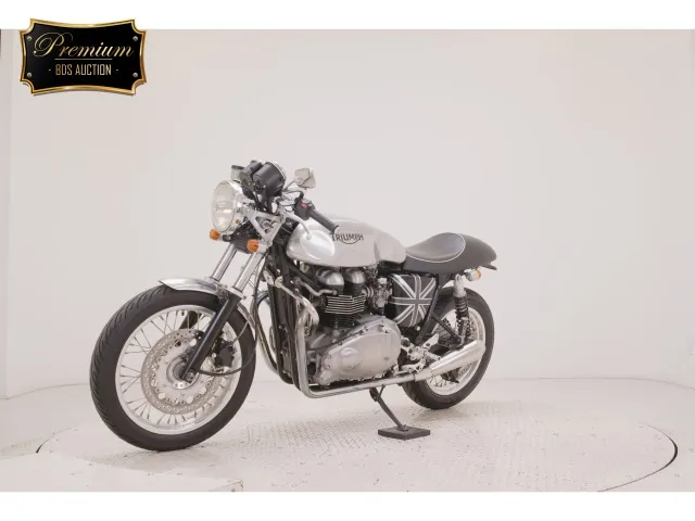 Triumph Thruxton 2007, серебристый, фото 4