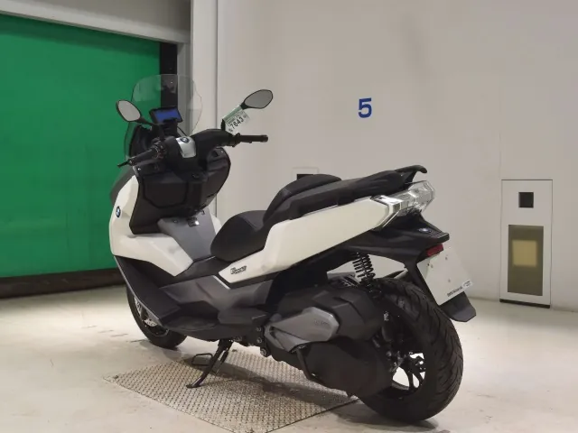 BMW C400Gt 2021, белый, фото 6
