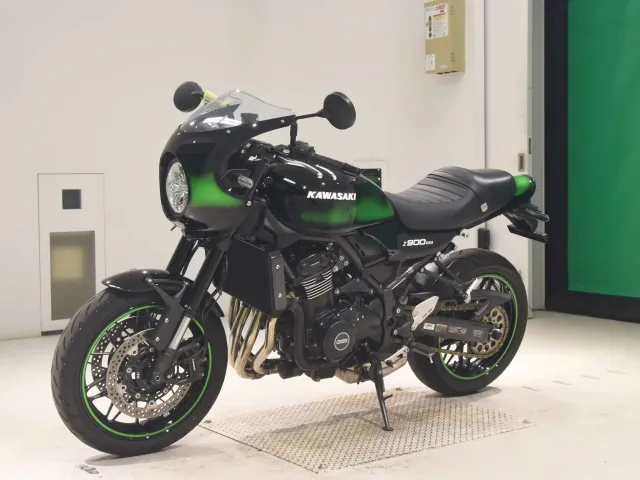 Kawasaki Z900RS 2024, black | green, фото 4