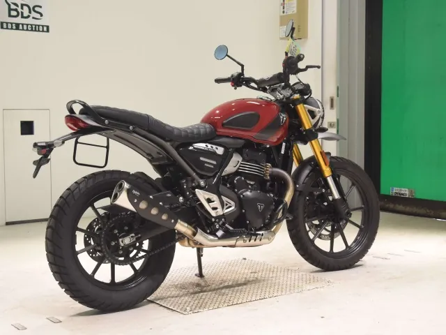 Triumph Scrambler 400 X 2024, red | black, фото 5