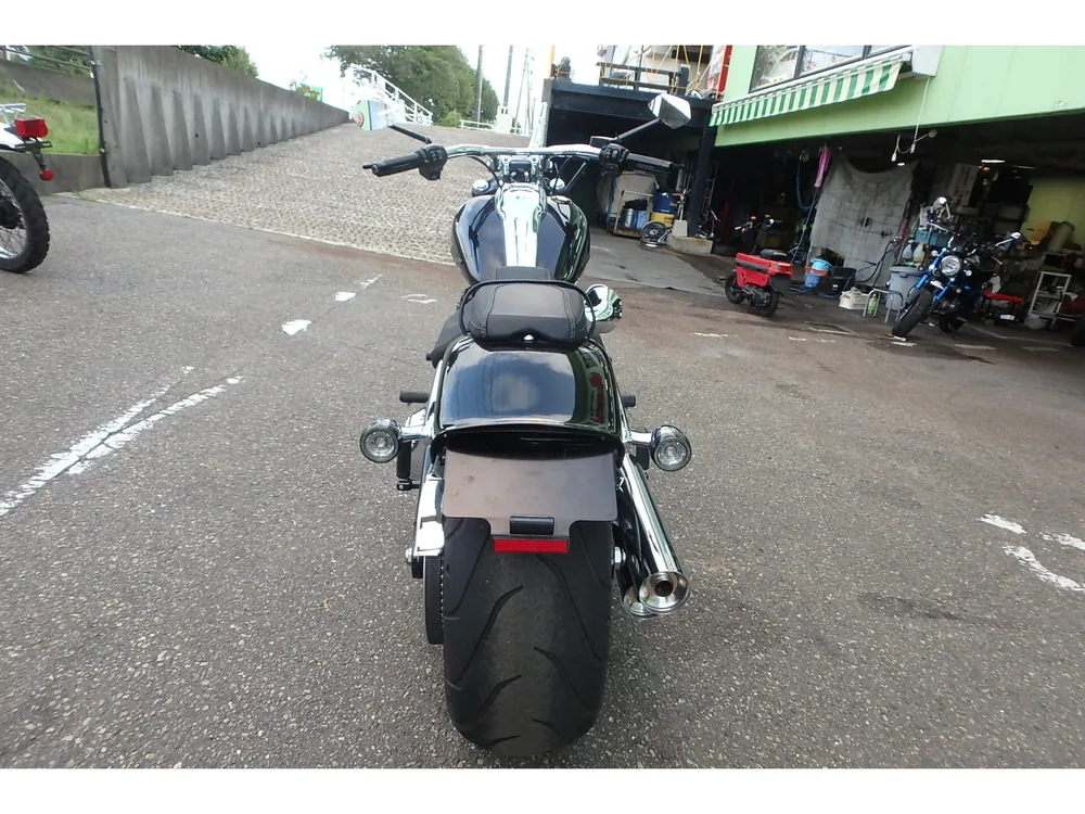 Harley-Davidson FXBR 2023, чёрный, фото 7