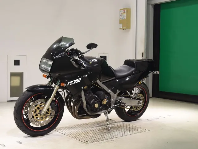 Yamaha FZ750 1986, чёрный, фото 4