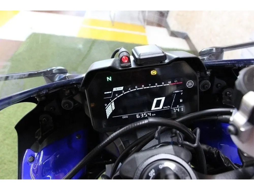 Yamaha YZF-R7 2023, чёрный, синий, фото 3