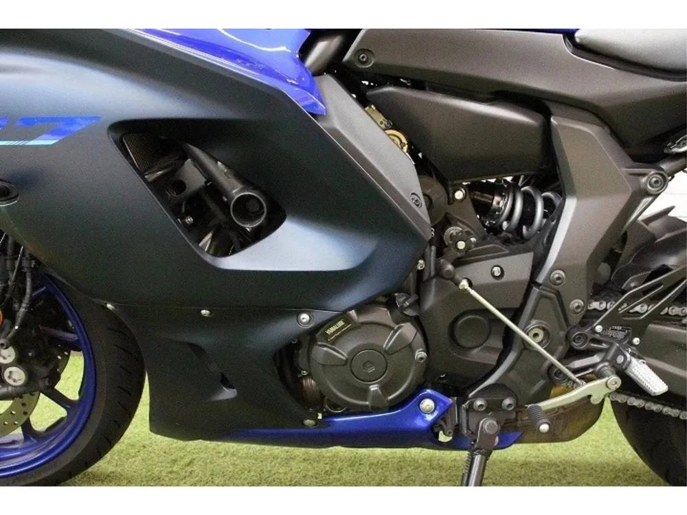 Yamaha YZF-R7 2023, чёрный, синий, фото 7