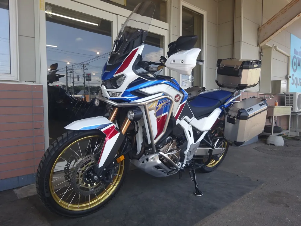 Honda CRF1100L 2021, white / blue / red, фото 5