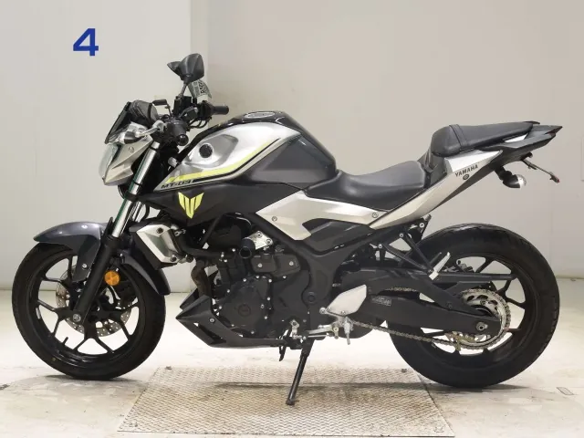 Yamaha MT-03 2017, black | silver, фото 2