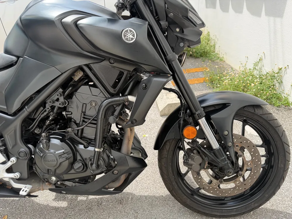 Yamaha MT-03 2021, чёрный, фото 3