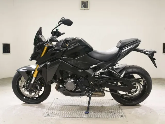 Suzuki GSX-S1000GX 2024, чёрный, фото 2