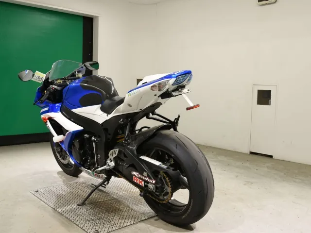Suzuki GSX-R750 2009, white | blue, фото 6