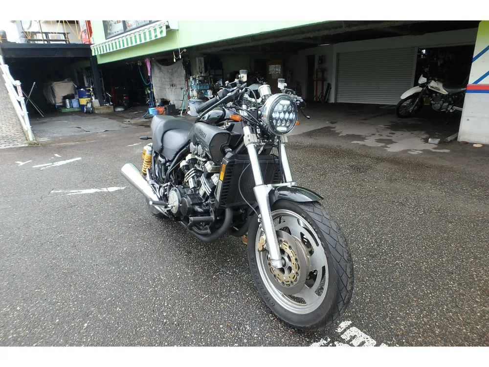 Yamaha V-MAX 1993, чёрный, фото 3