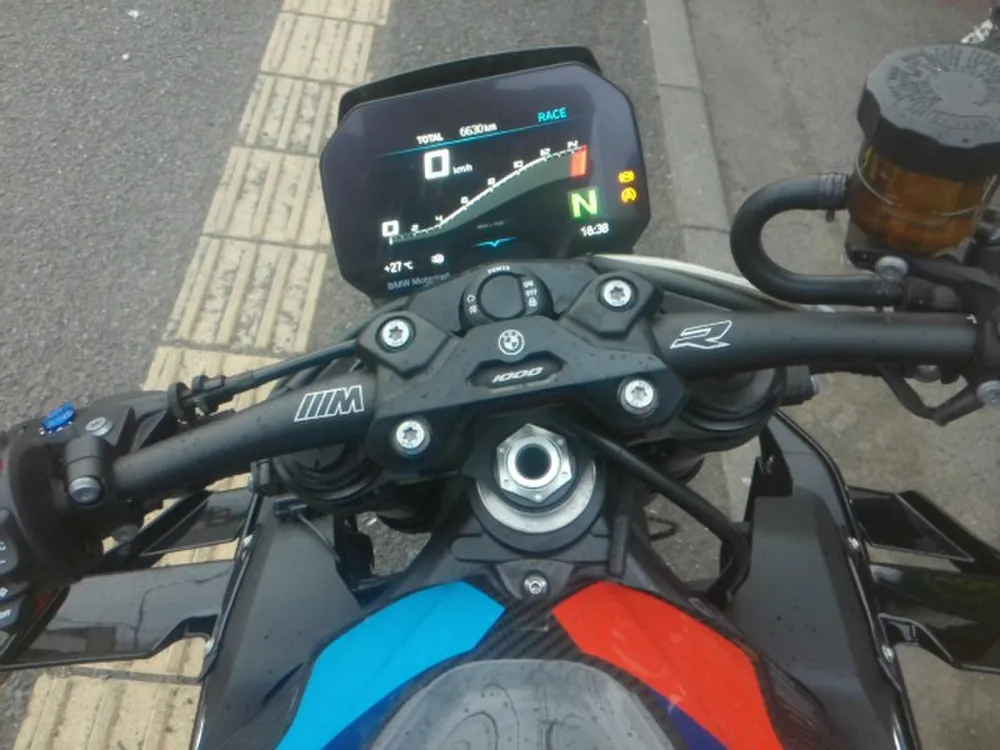 BMW M1000R 2023, чёрный, фото 3