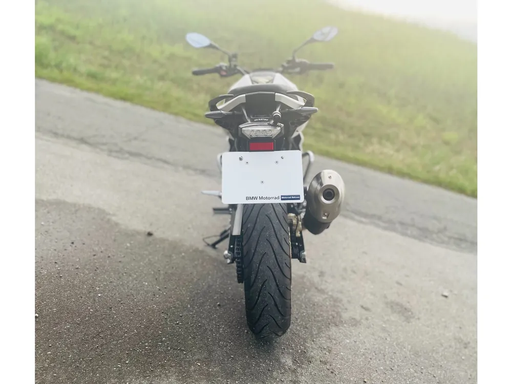 BMW G310R 2021, white / blue, фото 2