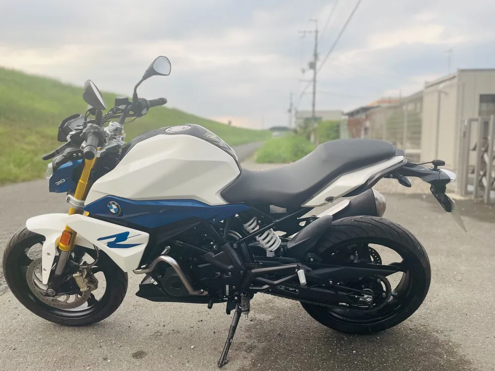 BMW G310R 2021, white / blue, фото 4