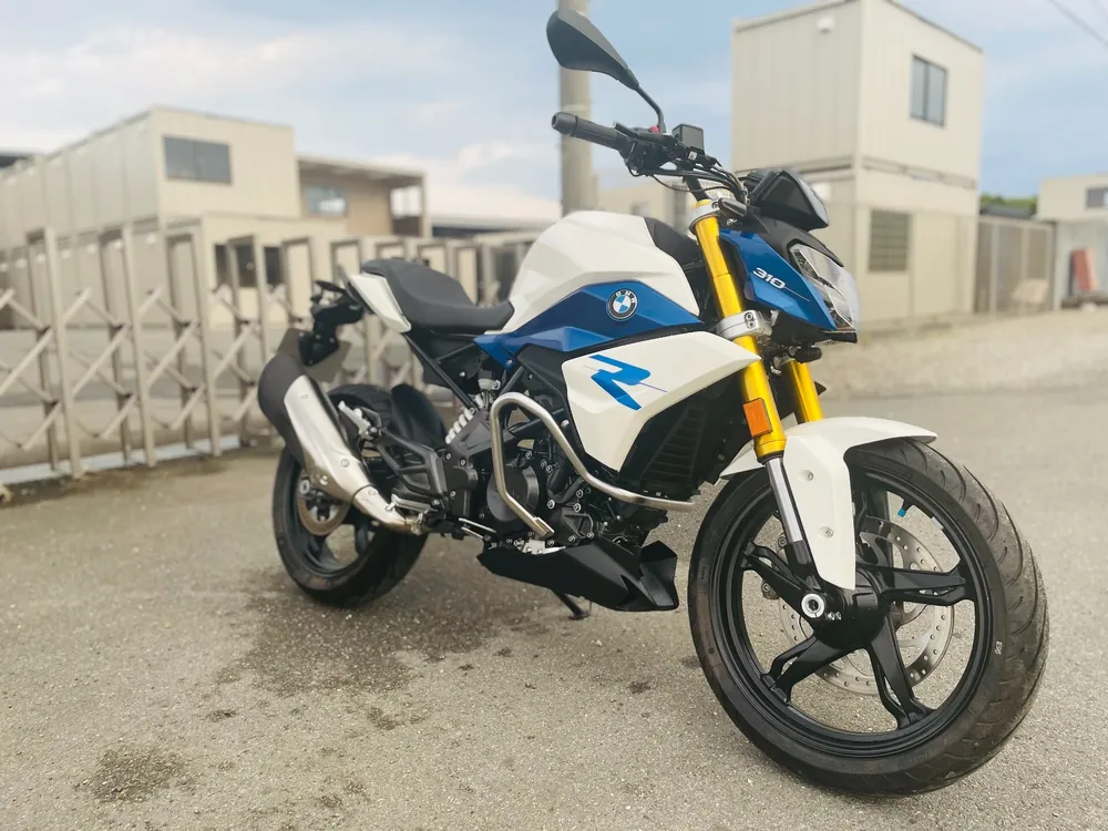 BMW G310R 2021, white / blue, фото 6