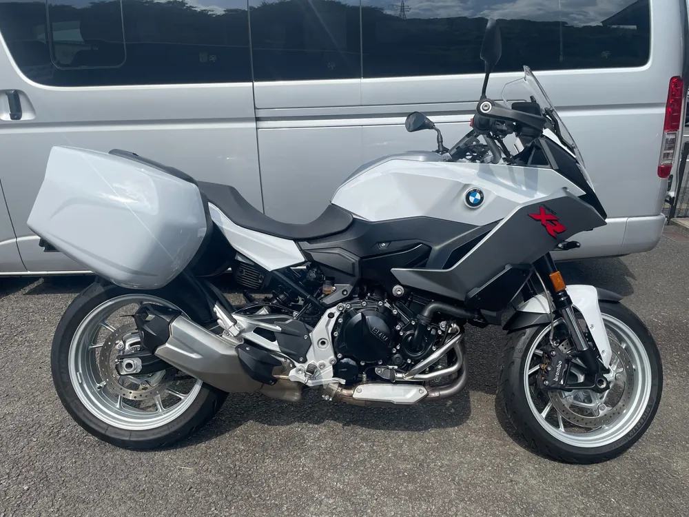 BMW F900R Base 2021, белый, фото 2