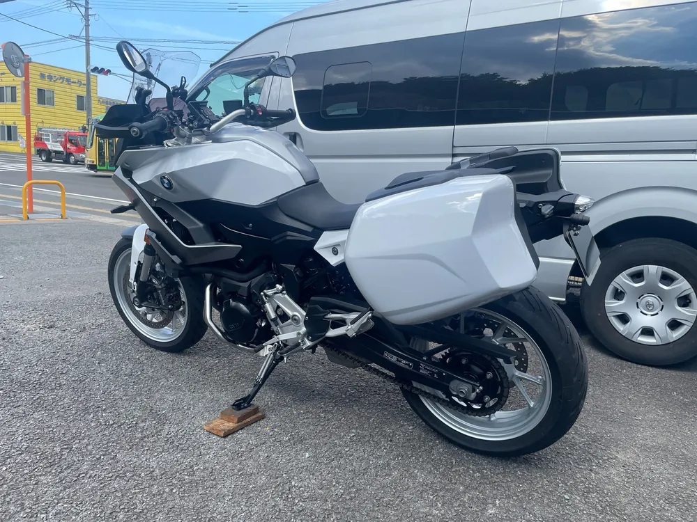 BMW F900R Base 2021, белый, фото 4