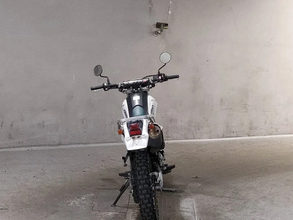 Yamaha Serow 250, белый, зелёный, фото 4
