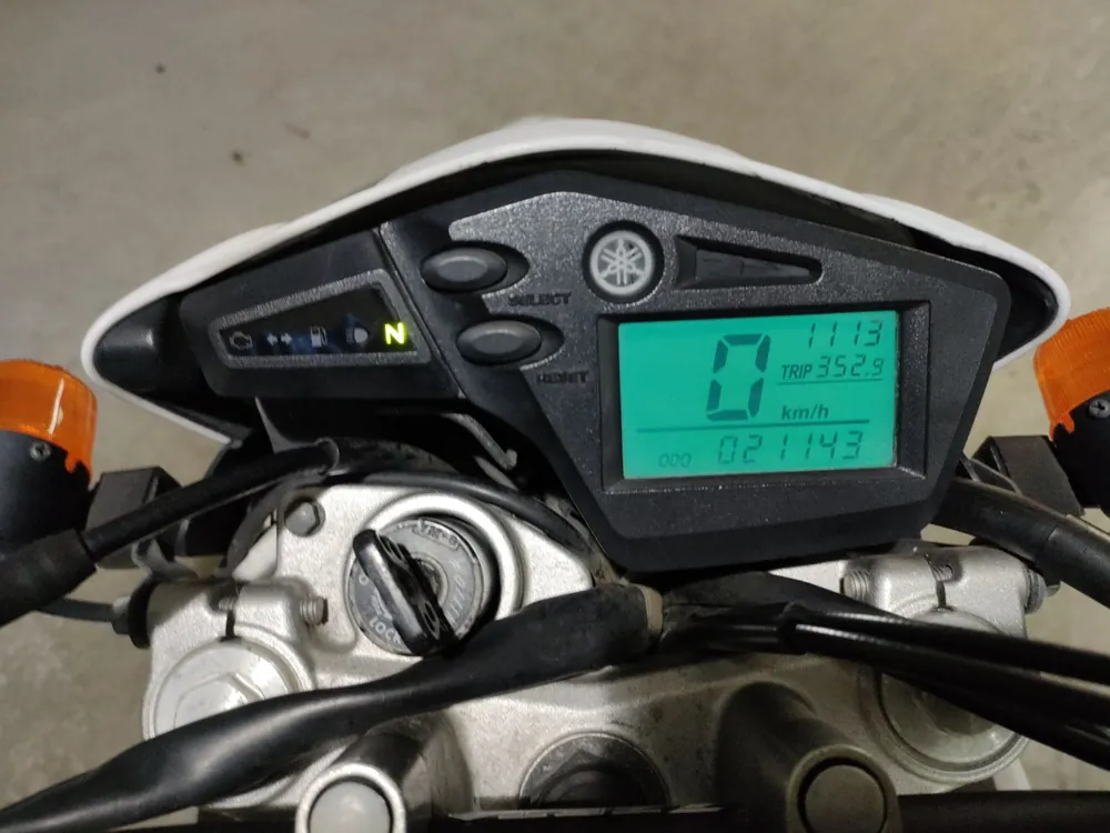 Yamaha Serow 250, белый, зелёный, фото 5