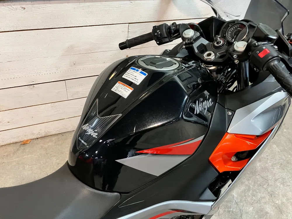 Kawasaki Ninja 400 2018, orange / black, фото 15