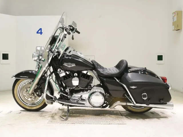 Harley-Davidson FLHRC1690 2014, чёрный, фото 2
