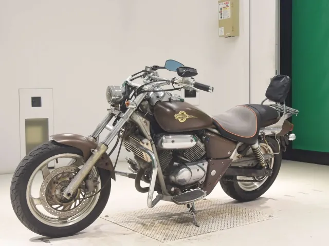 Honda V-Twin Magna 250, light brown, фото 4