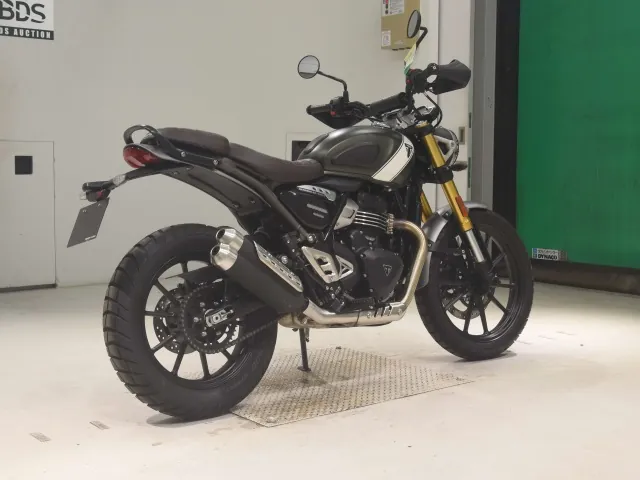 Triumph Scrambler 400 X 2024, зелёный, фото 5