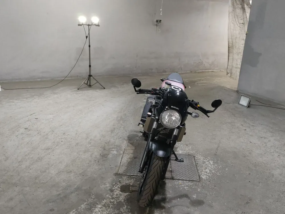 Suzuki SV650 2023, чёрный, фото 3