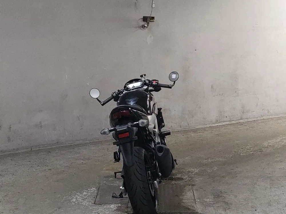 Suzuki SV650 2023, чёрный, фото 4
