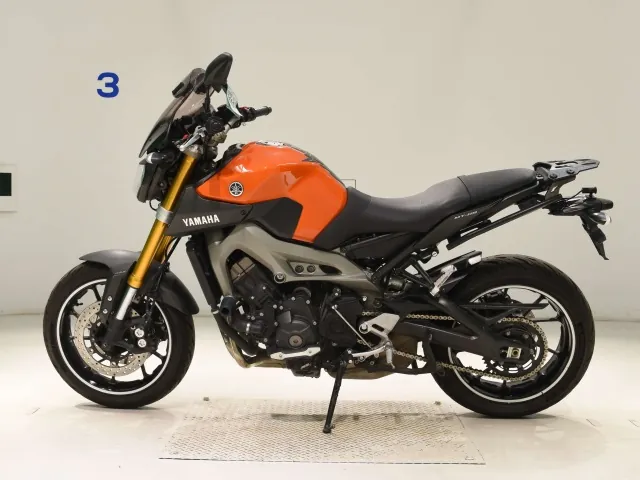 Yamaha MT-09, оранжевый, фото 2