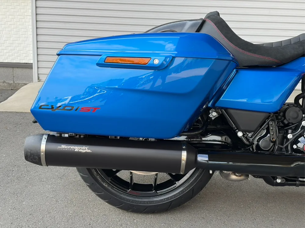 Harley-Davidson FLTRXSTSE CVO 2026, синий, фото 14
