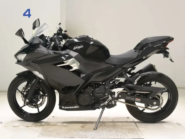 Kawasaki Ninja 400 2018, чёрный, фото 2