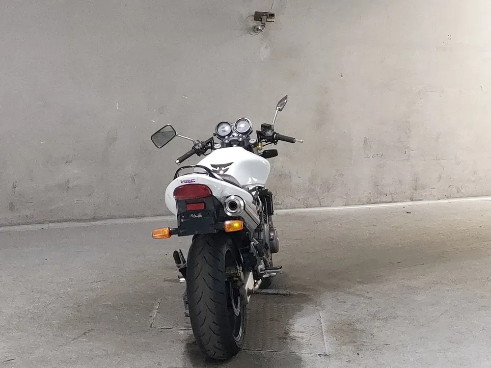 Honda Hornet 250, белый, фото 4