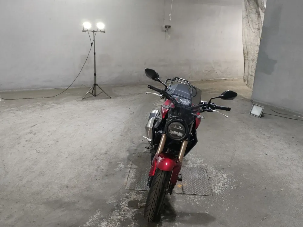 Honda CB250R MC52, красный, фото 3