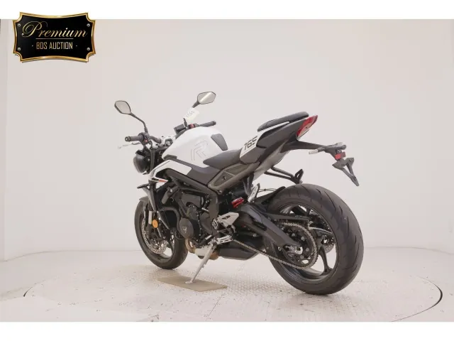Triumph Street Triple R 2026, белый, фото 6