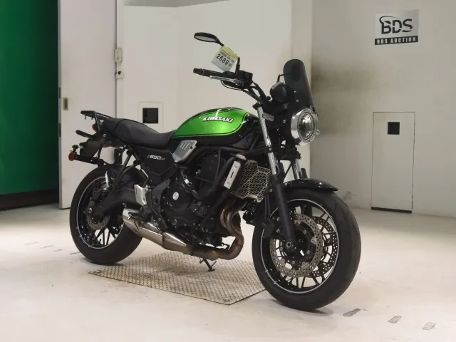 Kawasaki Z650RS 2024, black | green, фото 3